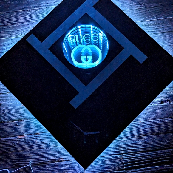 Shaad Wall Decor Gucci Led Infinity Mirror Wall Clock Modern Art